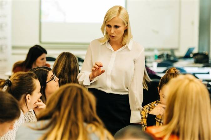 Slika 3. Predavanje koordinatorice odjela za korporativni angažman dionika u GRI-ju